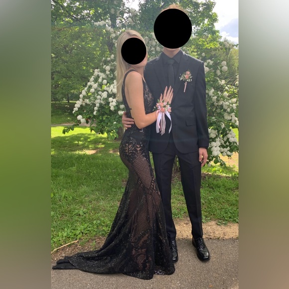 SOLD Alamour the Label Elyse - Picture 2 of 3